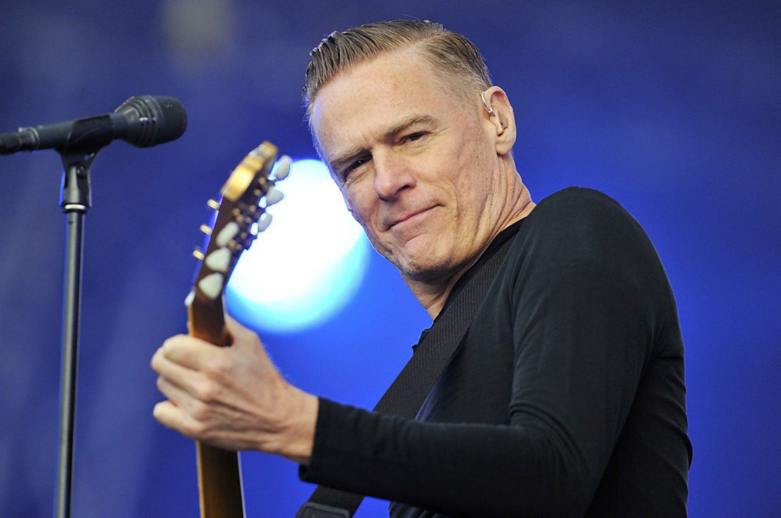 BRYAN ADAMS PONOVO U BEOGRADU