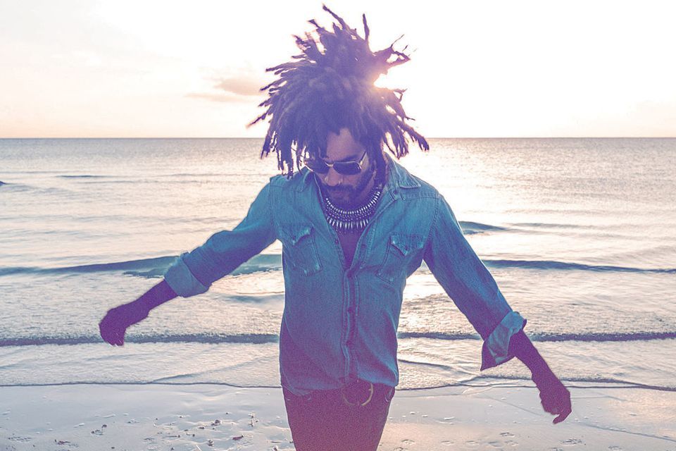 Lenny Kravitz objavio novi album "Raise Vibration"